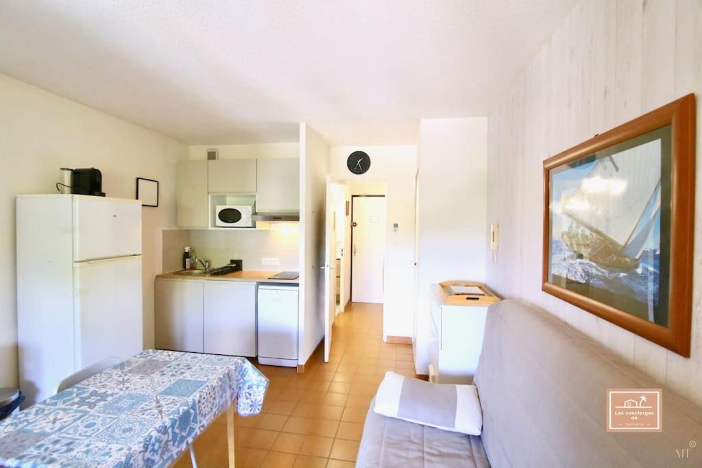 Le Grand Large Apartment Saint-Mandrier-sur-Mer Luaran gambar